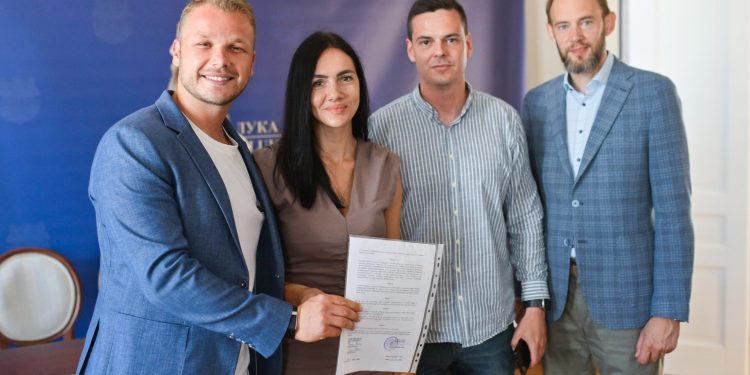 Podrška za još 37 porodica, gradonačelnik: Besplatne građevinske dozvole najjači bedem protiv odlaska ljudi