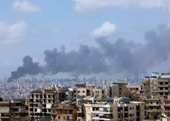 SAD: Napadnuta iranska skladišta raketa i radarske lokacije kod Ormuza; Iran uzvratio udarima