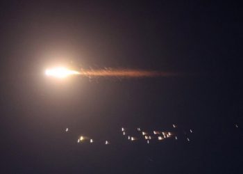 SAD potvrdile napade na iransko ostrvo Kešm