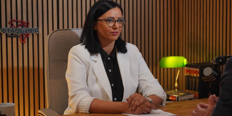 Gošća Milja Brkić: “Banjalučke priče sa Nedom” večeras od 22 časa uživo na Kontakt radiju