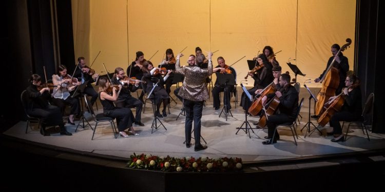 Povodom Svjetskog dana muzike: Gudački orkestar NPRS u ponedjeljak nastupa širom grada