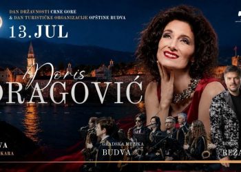 Doris Dragović i Boris Režak 13. jula na trgu u Budvi