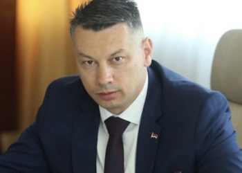 Nešić: Sistemski ispitati vanzatvorske pogodnosti koje uživa monstrum Elfeta Veseli