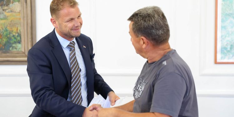 Ispunjeno obećanje, gradonačelnik: Isplaćena sva sredstva za stambeno zbrinjavanje boračkih kategorija
