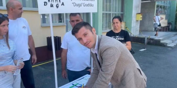 Kresojević: Potpiši i ti. Da li znaš da asistenti u nastavi nemaju ni minimalnu platu?