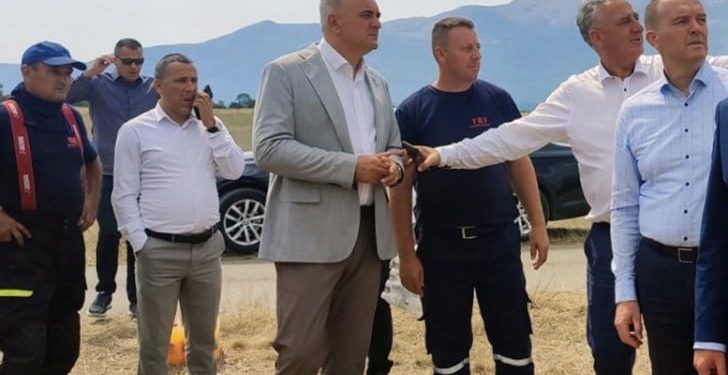 Minić posjetio požarište kod Nevesinja, najavio ulaganje u vatrogasnu opremu