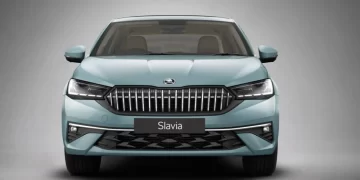 Škoda Slavia dobila veliko poboljšanje: Novi izgled, veći ekrani i automatik sa 8 brzina