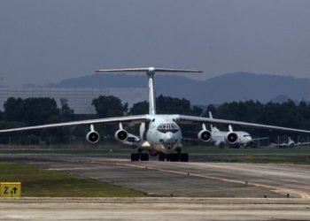 Ruski avion Il-76 za gašenje šumskih požara sletio u Niš