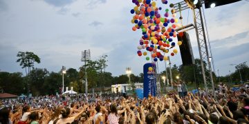 Manifestacija “Veliki početak”: Puštanje balona sa više od 500 poklona, bogat program za djecu