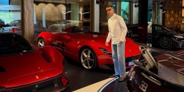 Ronaldo otvorio vrata svoje garaže: Pokazao luksuz na točkovima vrijedan desetine miliona evra
