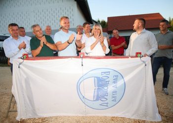 Gradonačelnik obišao Galiće i Lekiće, stigla voda za domaćinstva