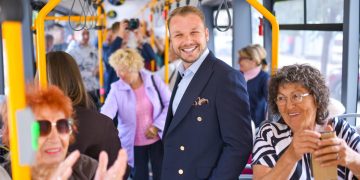 Gradonačelnik: Uz električne autobuse i tramvaje uvodimo niz noviteta u javnom prevozu