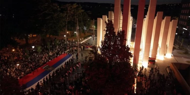 Odata počast generalu Ratku Mladiću u Banjaluci