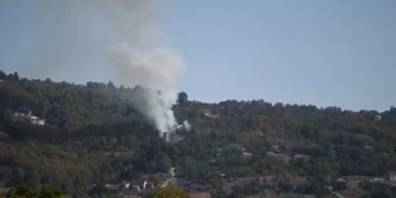 Požar u banjalučkom naselju Česma, vatrogasci na terenu