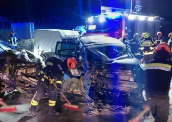 Bračni par iz BiH teško povrijeđen u jezivom sudaru sa teretnjakom u Austriji