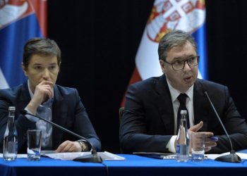 Vučić predao dužnost predsjednika Republike Ani Brnabić