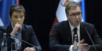 Vučić predao dužnost predsjednika Republike Ani Brnabić