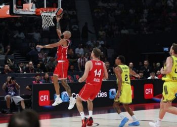 Olimpijakos pobijedio Fenerbahče u prvom polufinalu Superkupa Evrolige