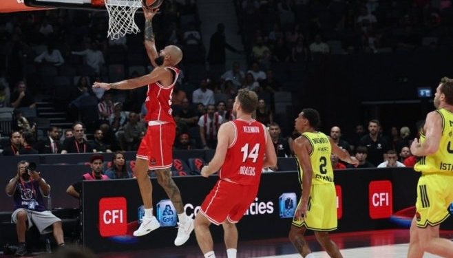 Olimpijakos pobijedio Fenerbahče u prvom polufinalu Superkupa Evrolige