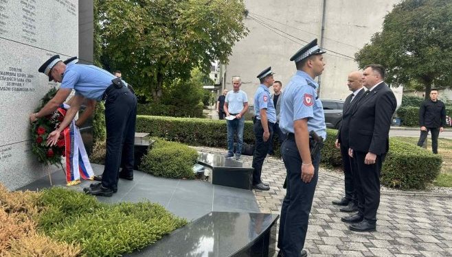 Služen parastos i položeni vijenci za poginule pripadnike Posebnih jedinica policije