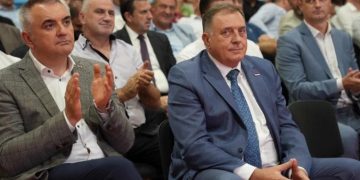 Dodik u Trebinju: Uvjeren sam u veliku pobjedu Minića i Cvijanovićeve