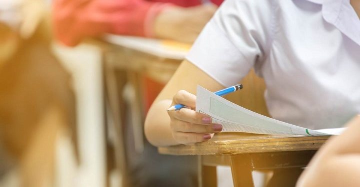 Sindikat upozorava da su klimatizovane učionice rijetkost