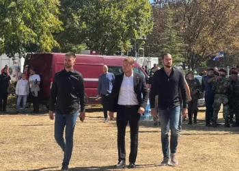 Draško Stanivuković u Beogradu na sahrani generalu Mladiću