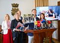 Gradonačelnik:  Kladionice uz škole mogu, a uniforme, ormarići i zdrava užina ne mogu?