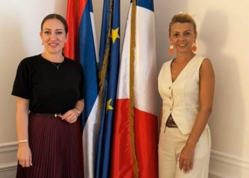 Banjalučka književnica Neda Gavrić u posjeti Predstavništvu Republike Srpske u Francuskoj
