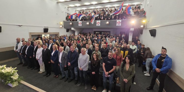 Ujedinjena Srpska u Palama predstavila idejno rješenje spomenika nastanku Republike Srpske