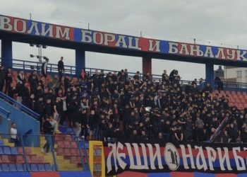 Navijači Borca pušteni iz pritvora, ali moraju ostati u Grčkoj