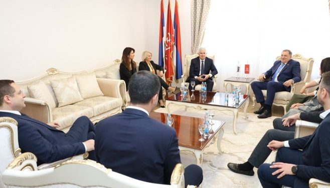 Sastanak delegacija SNSD-a i HDZ BiH