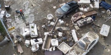 Obilne kiše i poplave u Instanbulu, vlasti  pozvale građane da ne izlaze (VIDEO)