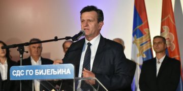 Blanuša čestitao Miniću, Božović ljut na Vukanovića