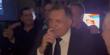 Dodik zapjevao:  Ovo je veče naše pobjede (VIDEO)