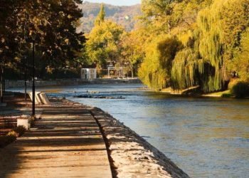 Nastavak uređenja šetališta uz Vrbas, obnova Gradskog mosta i artiljerijske kasarne na Kastelu