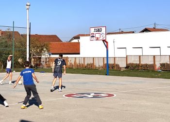 Počela obnova košarkaških tabli i koševa na teritoriji Banjaluke